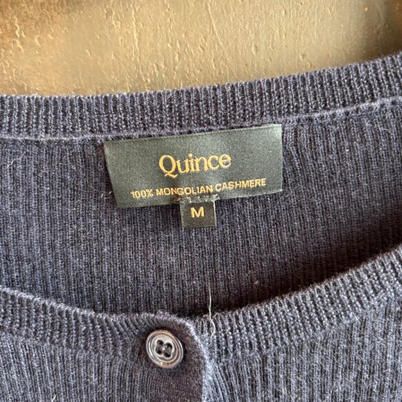 Quince 100% Mongolian Cashmere Navy Henley Sweater M - Picture 2 of 2